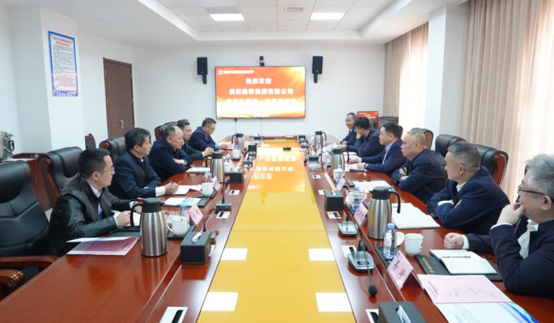 周鴻會(huì)見(jiàn)岳陽(yáng)路橋集團(tuán)黨委書(shū)記、董事長(zhǎng)黃河